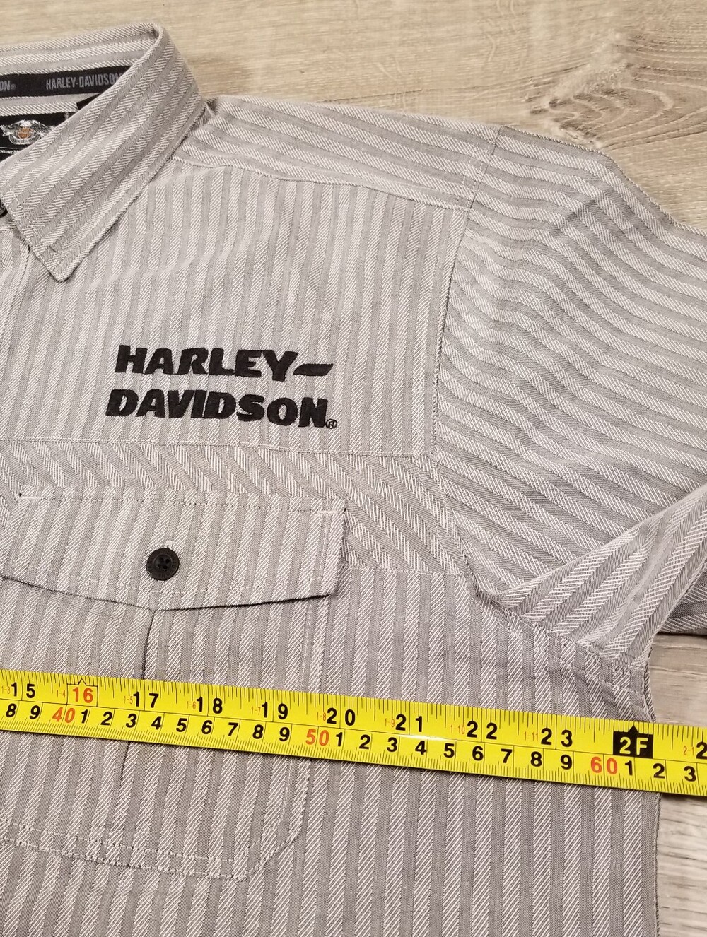 Harley-Davidson Mens Size XL Embroidered Grey Short Sleeve Button-down Shirt - Picture 5 of 6